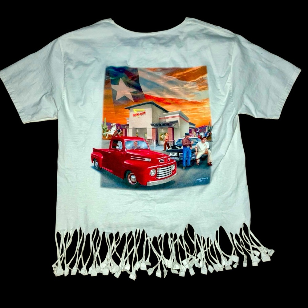 In & Out Burger Texas 🐎🤠 Custom Fringe Tee. Size M. Hanes Beefy.